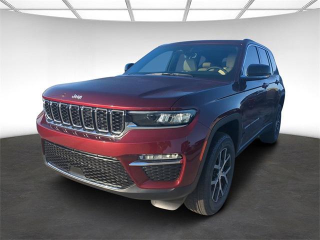 new 2025 Jeep Grand Cherokee car, priced at $44,295