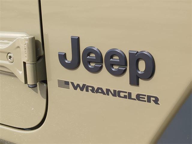 new 2025 Jeep Wrangler car, priced at $53,714