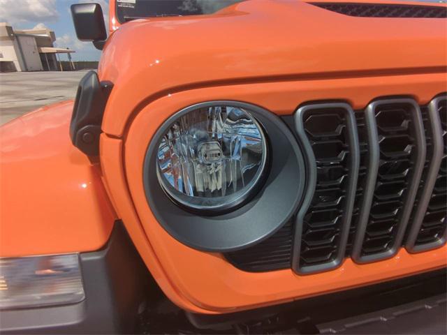 new 2025 Jeep Gladiator car, priced at $42,920