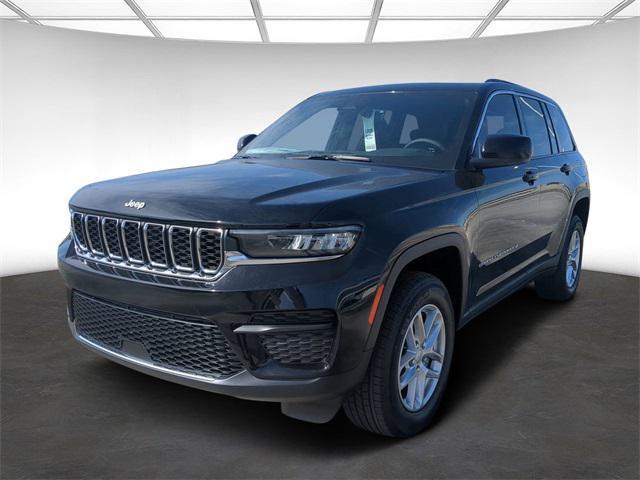 new 2025 Jeep Grand Cherokee car, priced at $34,863