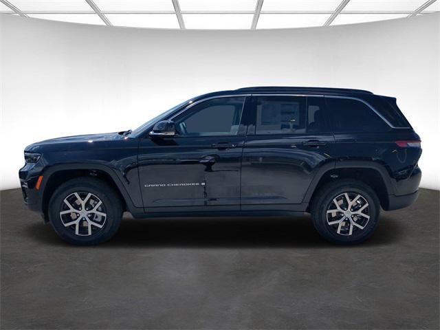 new 2024 Jeep Grand Cherokee car, priced at $40,164
