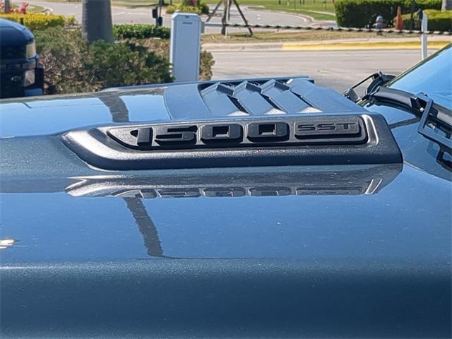 new 2025 Ram 1500 car, priced at $67,708