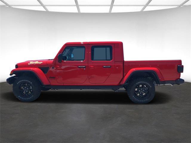 new 2024 Jeep Gladiator car, priced at $44,027