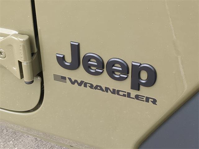 new 2025 Jeep Wrangler car, priced at $37,781