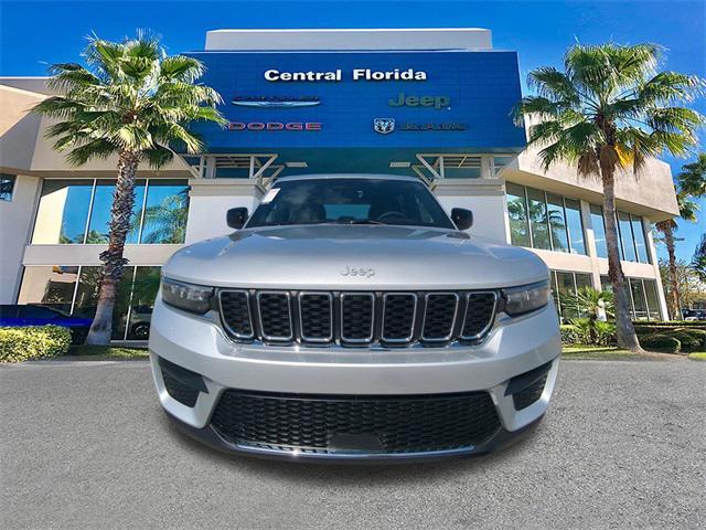 new 2025 Jeep Grand Cherokee car, priced at $33,070