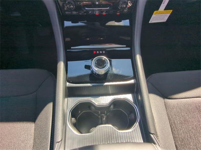 new 2025 Jeep Grand Cherokee car, priced at $33,070