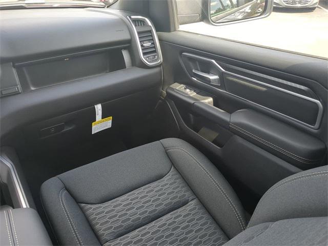 new 2025 Ram 1500 car, priced at $46,567