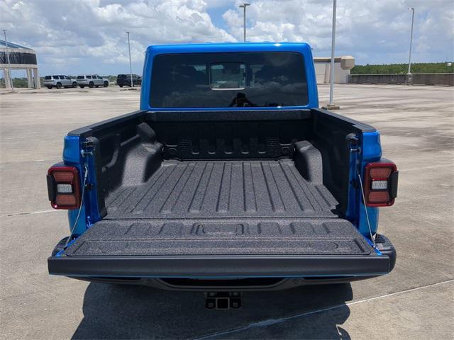 new 2025 Jeep Gladiator car, priced at $53,398