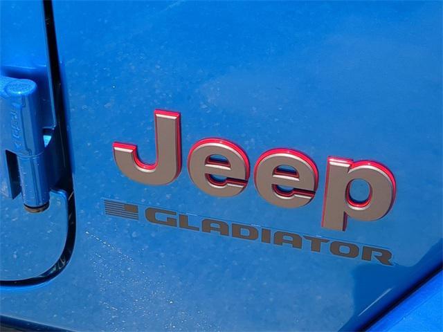 new 2025 Jeep Gladiator car, priced at $53,398