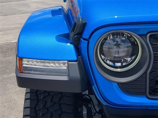 new 2025 Jeep Gladiator car, priced at $53,398