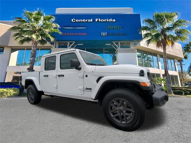 new 2025 Jeep Gladiator car, priced at $40,625