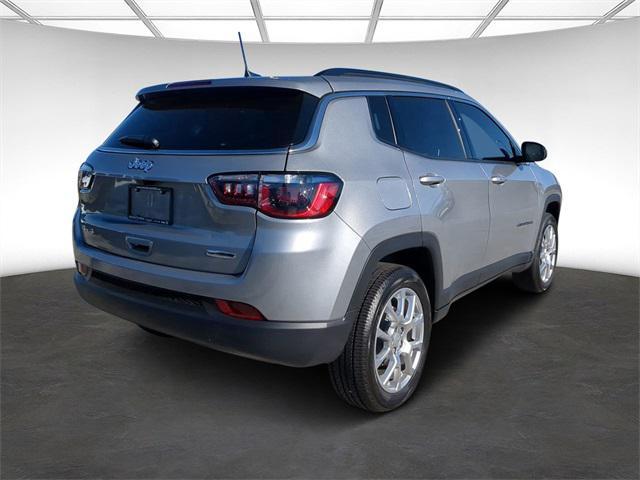 new 2024 Jeep Compass car, priced at $30,498