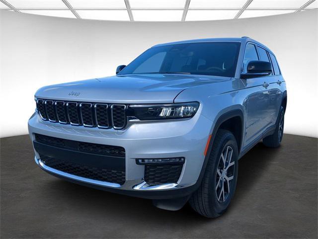 new 2024 Jeep Grand Cherokee L car, priced at $35,254