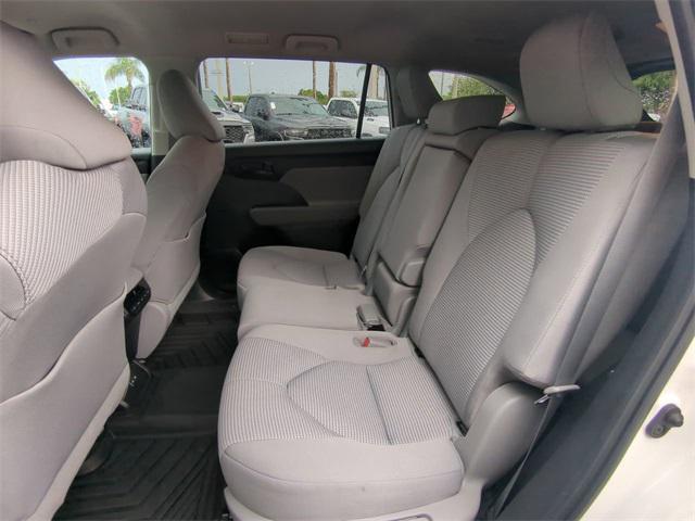 used 2023 Toyota Highlander car, priced at $34,249
