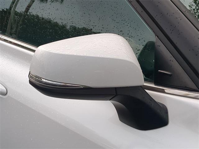 used 2023 Toyota Highlander car, priced at $34,249