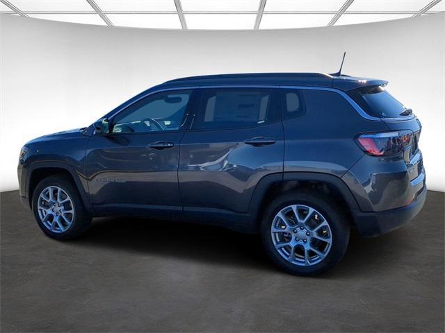 new 2024 Jeep Compass car, priced at $33,171