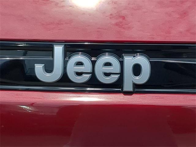 new 2024 Jeep Grand Cherokee car, priced at $42,474