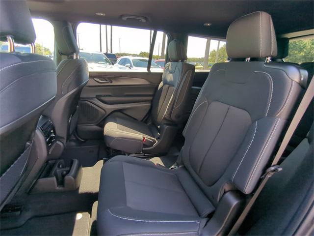 new 2025 Jeep Grand Cherokee L car, priced at $36,108