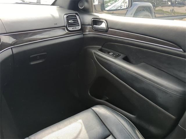 used 2021 Jeep Grand Cherokee car, priced at $31,749