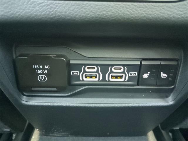 new 2025 Jeep Grand Cherokee car, priced at $55,051