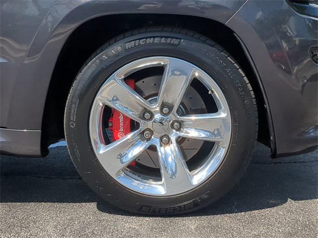 used 2015 Jeep Grand Cherokee car, priced at $28,249