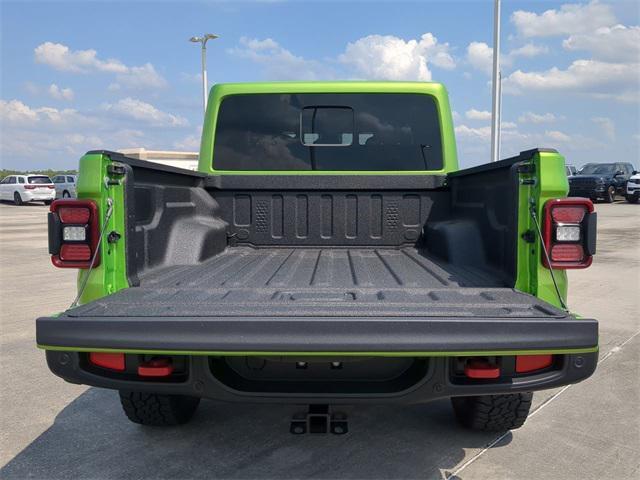 new 2025 Jeep Gladiator car, priced at $53,398