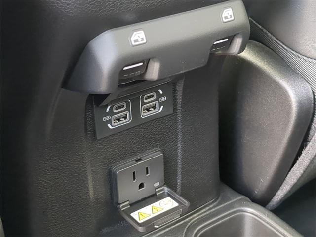new 2025 Jeep Gladiator car, priced at $53,398