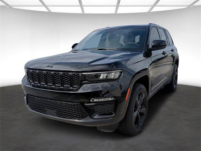 new 2024 Jeep Grand Cherokee car, priced at $40,896