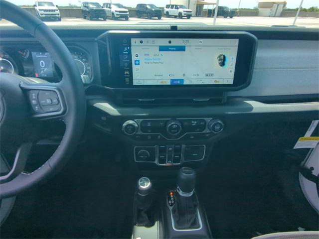 new 2025 Jeep Gladiator car, priced at $42,307