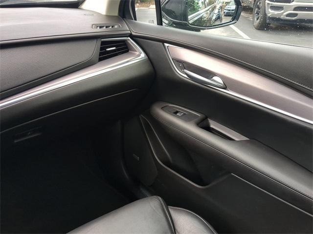 used 2017 Cadillac XT5 car, priced at $15,249