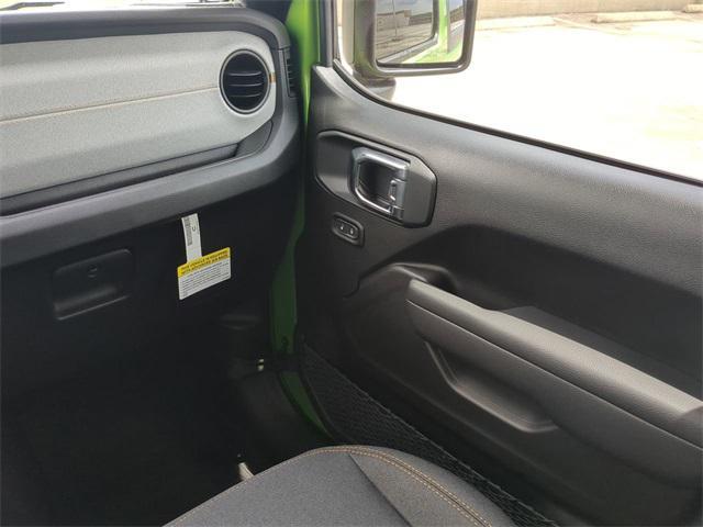 new 2025 Jeep Wrangler car, priced at $37,781