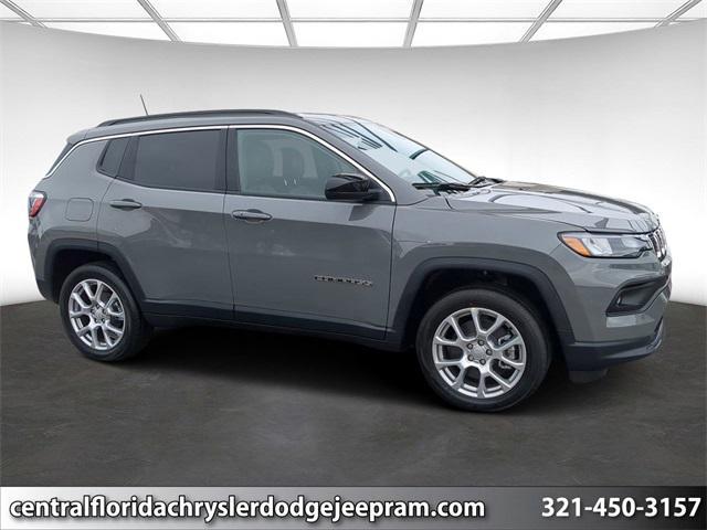 new 2024 Jeep Compass car, priced at $30,158