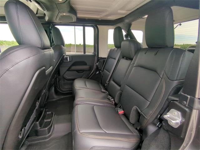 new 2025 Jeep Wrangler car, priced at $50,097