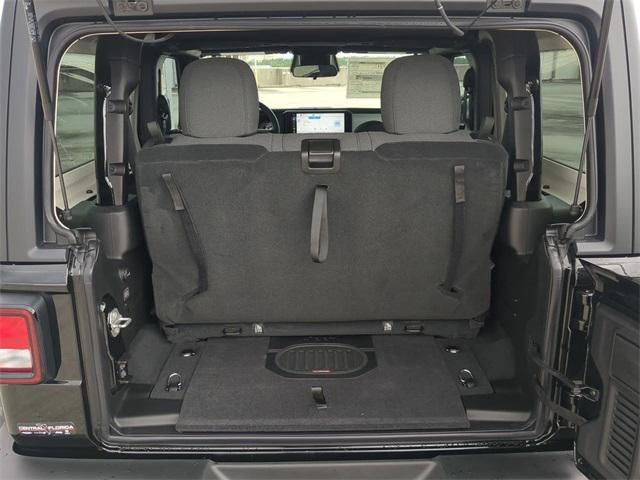 new 2025 Jeep Wrangler car, priced at $37,781