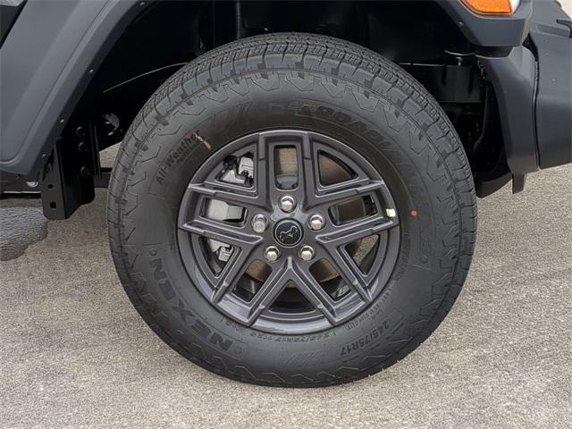 new 2025 Jeep Wrangler car, priced at $37,781