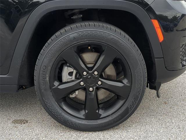used 2023 Jeep Grand Cherokee L car, priced at $27,499