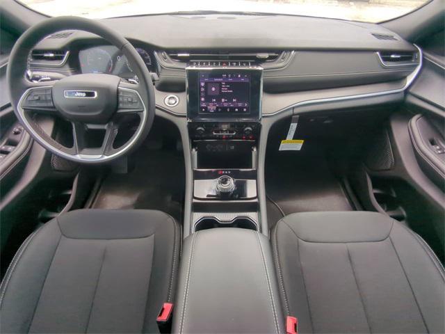 new 2025 Jeep Grand Cherokee car, priced at $36,245