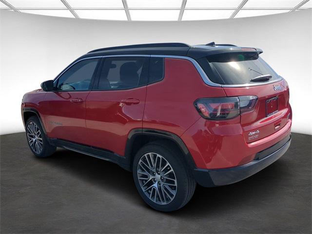 new 2024 Jeep Compass car, priced at $32,998