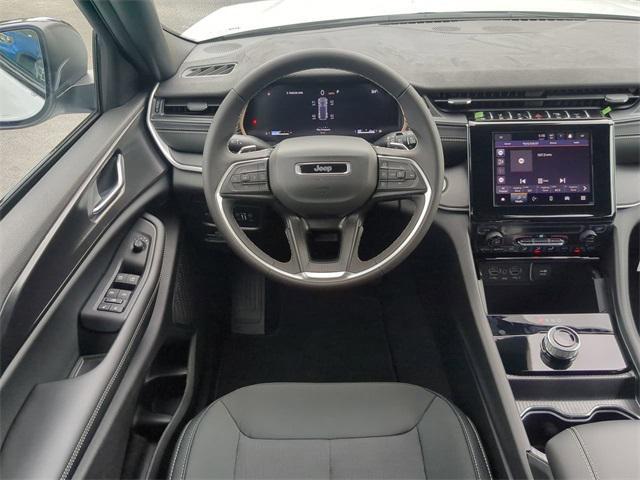 new 2025 Jeep Grand Cherokee car, priced at $36,781