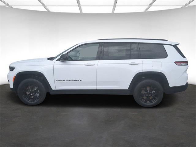 new 2024 Jeep Grand Cherokee L car, priced at $44,181