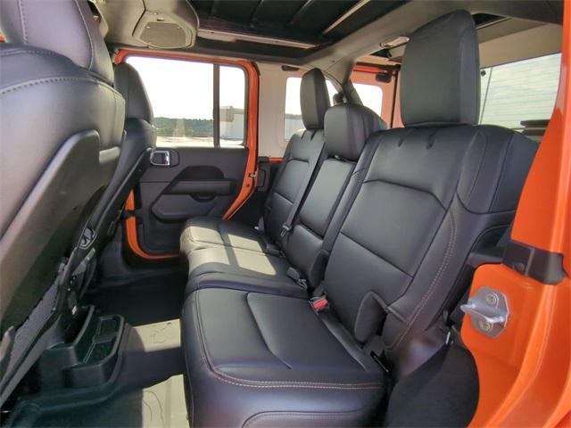 new 2025 Jeep Wrangler car, priced at $55,106