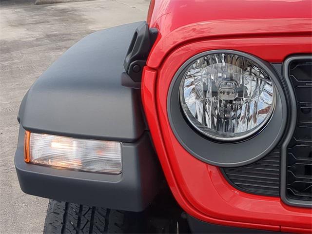 new 2025 Jeep Gladiator car, priced at $41,810
