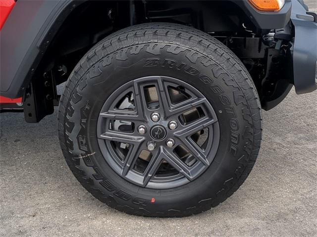 new 2025 Jeep Gladiator car, priced at $41,810