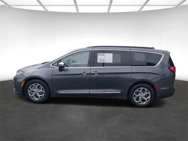 used 2022 Chrysler Pacifica car, priced at $29,249