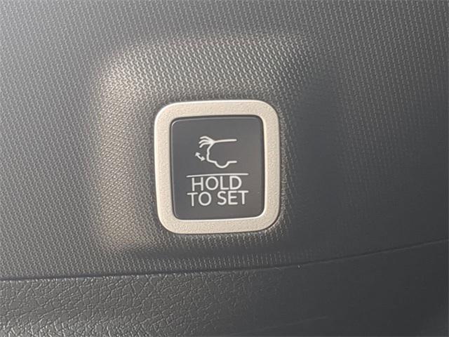 new 2025 Jeep Grand Cherokee car, priced at $53,839