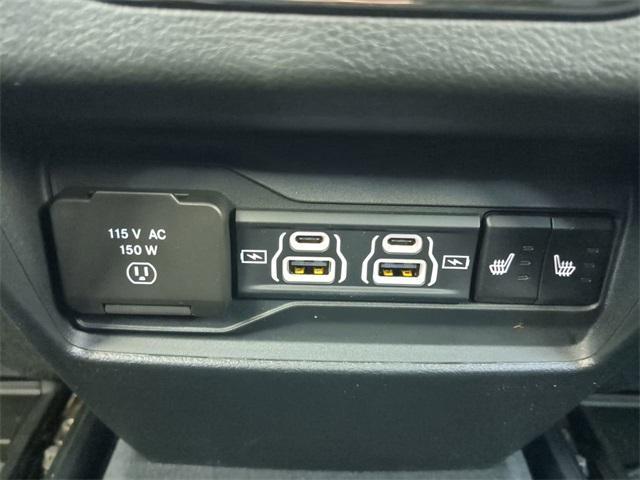 new 2025 Jeep Grand Cherokee car, priced at $53,839