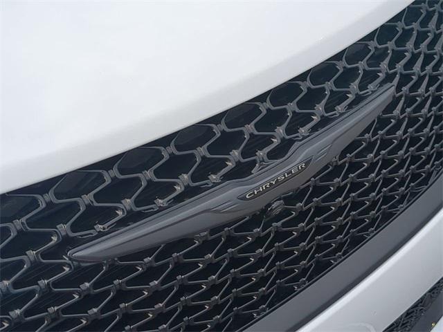 new 2025 Chrysler Pacifica car, priced at $48,007