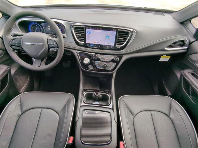 new 2025 Chrysler Pacifica car, priced at $48,007