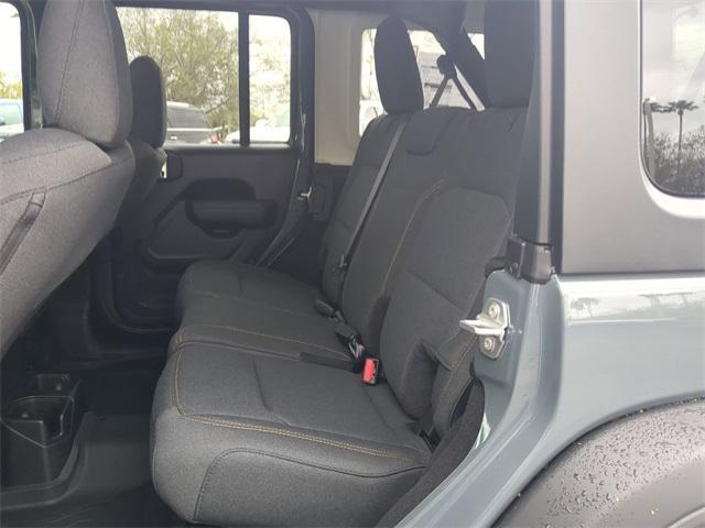new 2025 Jeep Wrangler car, priced at $47,170