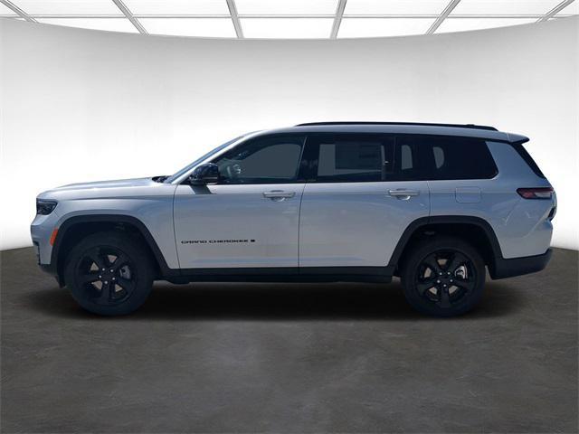 new 2024 Jeep Grand Cherokee L car, priced at $41,958